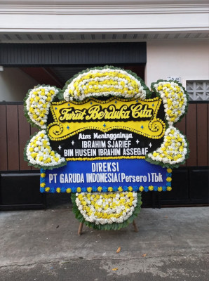 Papan Bunga Duka di Curug Kulon